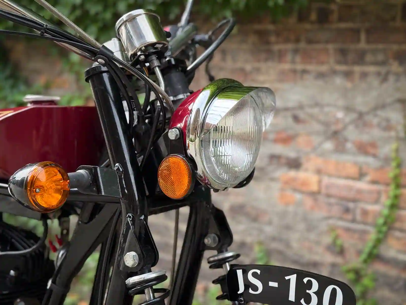 Halcyon 250 JS-130 - Image 6